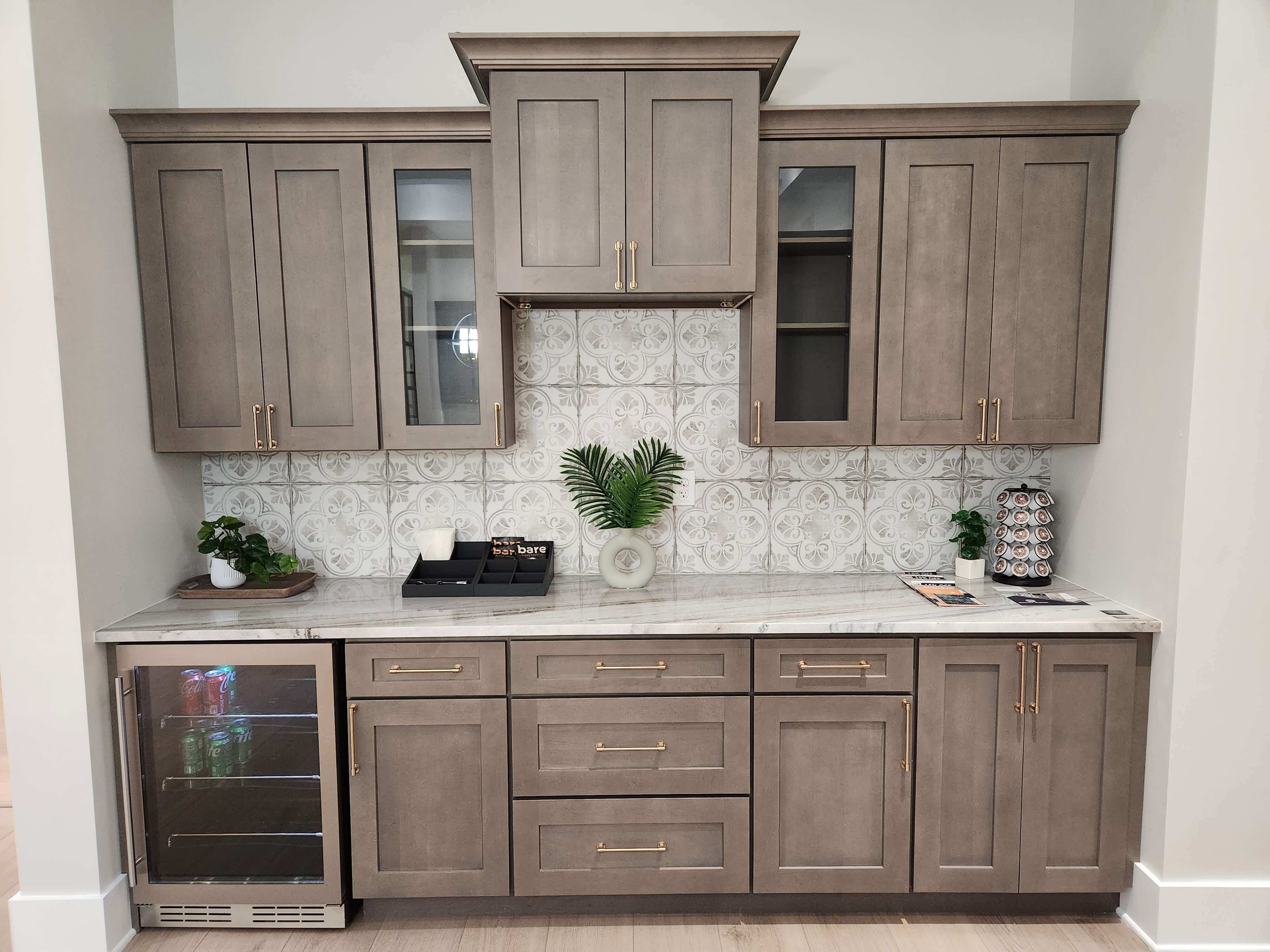 Check Out Amazing Kitchen Gallery - CabinetDistribution